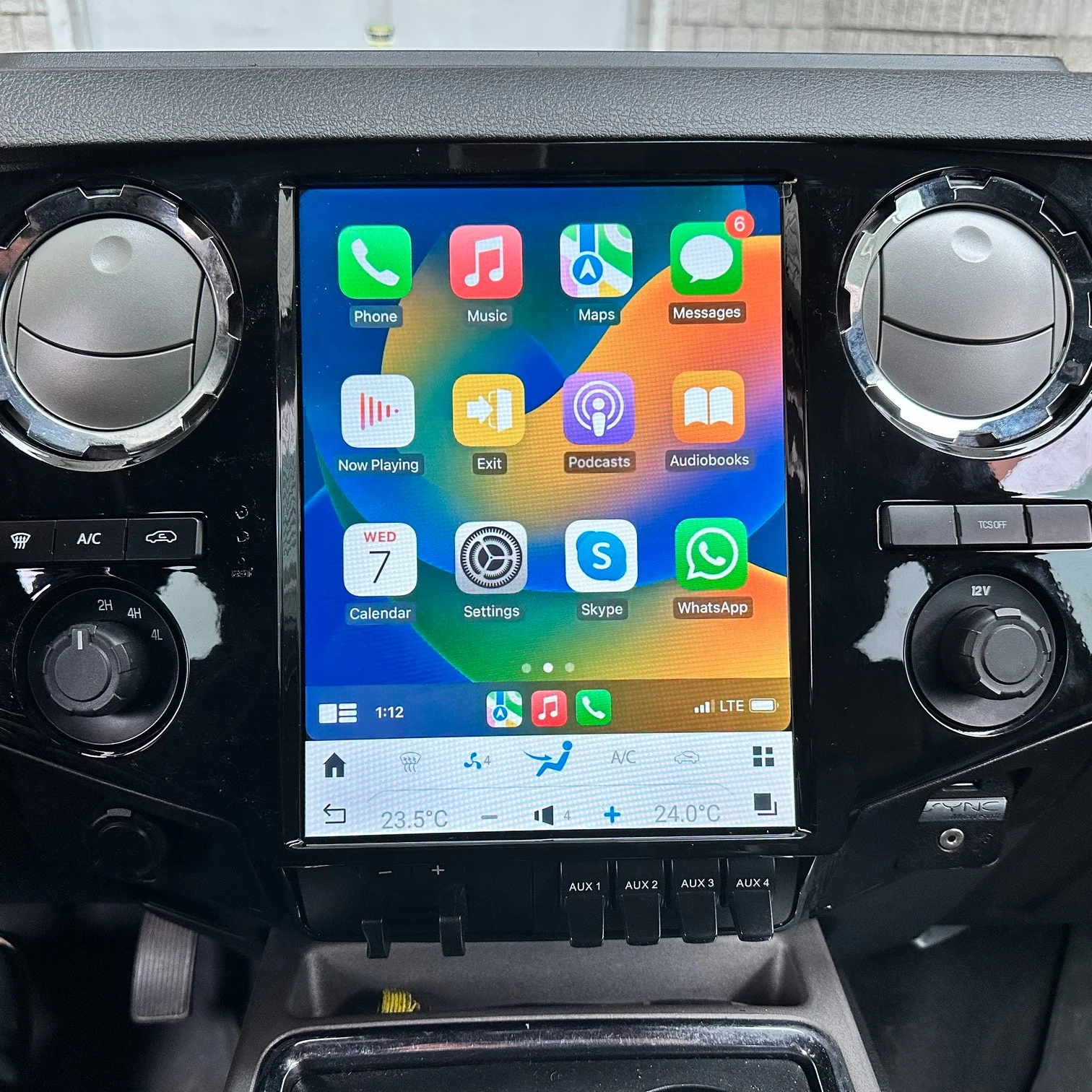 Ford F550 Tesla Screen 2009-2022 - Image 4